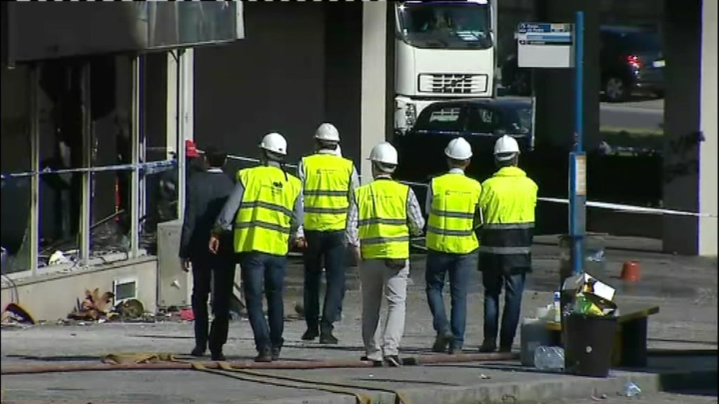 Rescaldo do incêndio em Leça do Balio