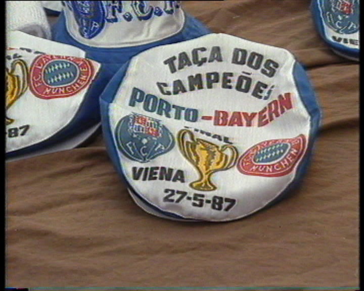 Adeptos do Porto partem para Viena