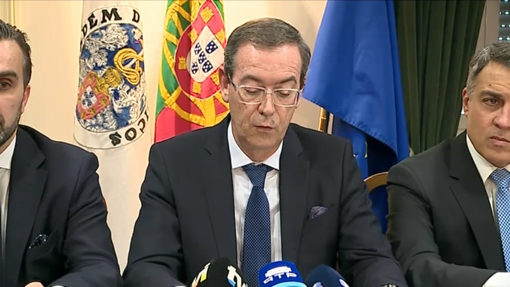 Conferência de imprensa de Miguel Guimarães