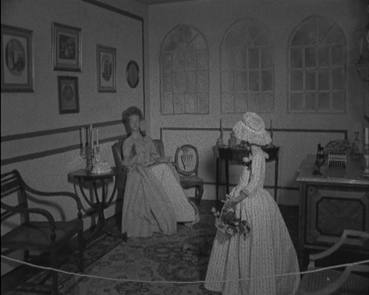 Grace Kelly visita a exposição no Hotel Ritz