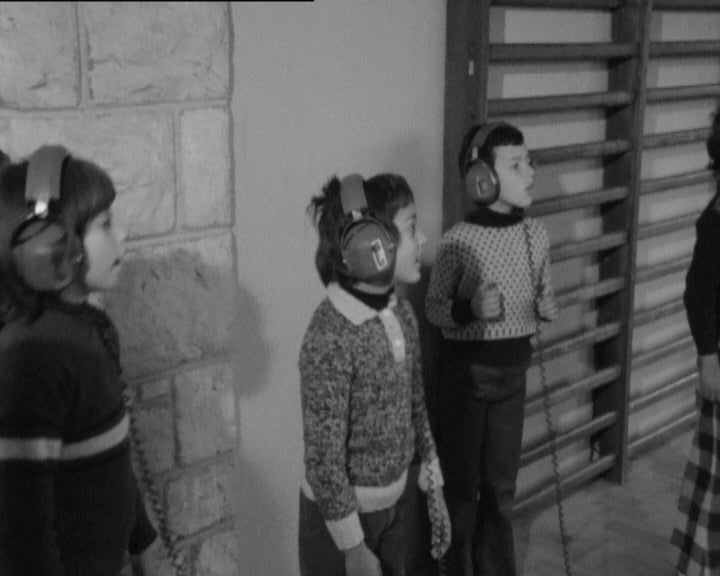 Ensino de crianças surdas mudas