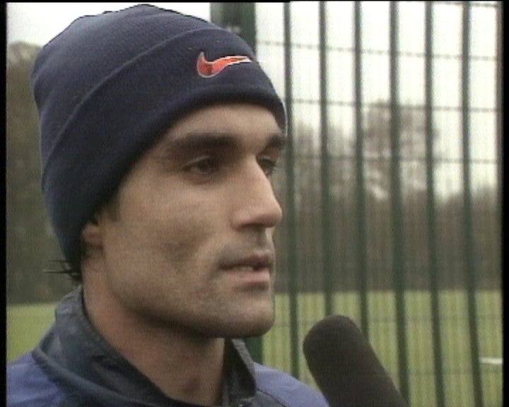 Futebol: jogador Hélder na equipa do PSG