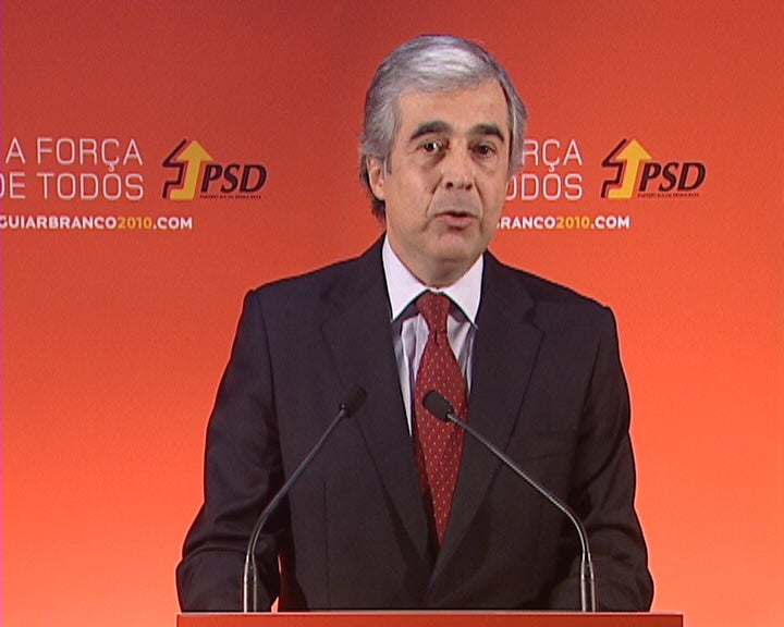 Aguiar Branco na inauguração da sede de campanha