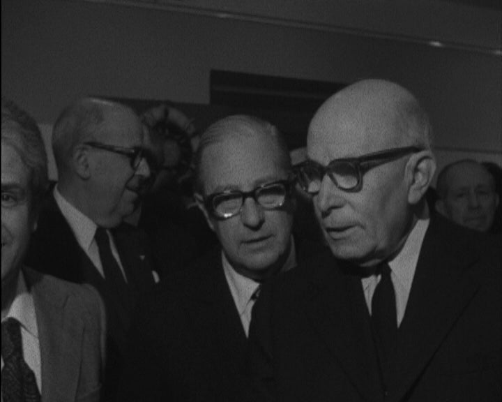 Almirante Américo Tomás inaugura a exposição “Navio e o Mar”