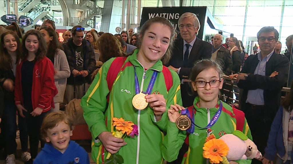 Chegada de ginastas medalhadas
