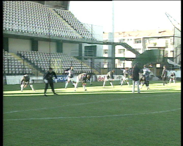 Futebol: treino do Boavista