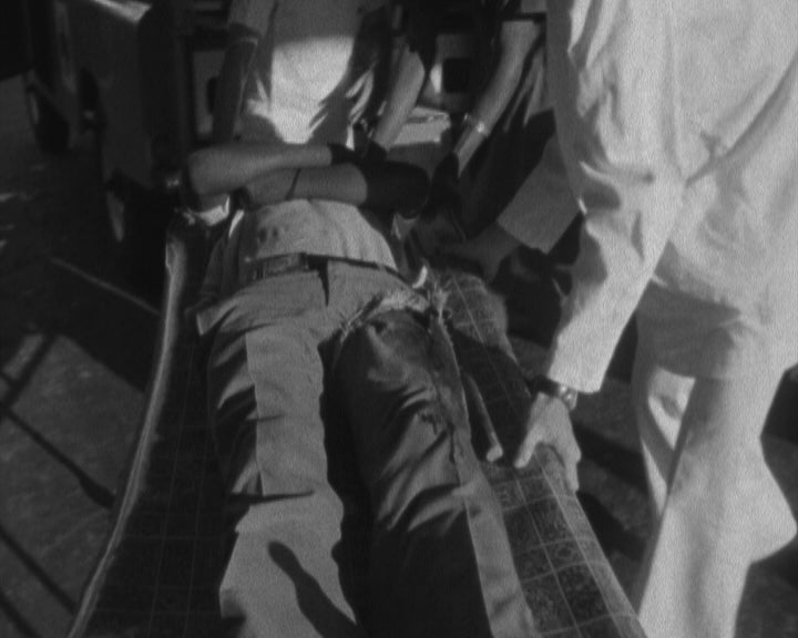 Chegada de feridos ao Hospital Miguel Bombarda