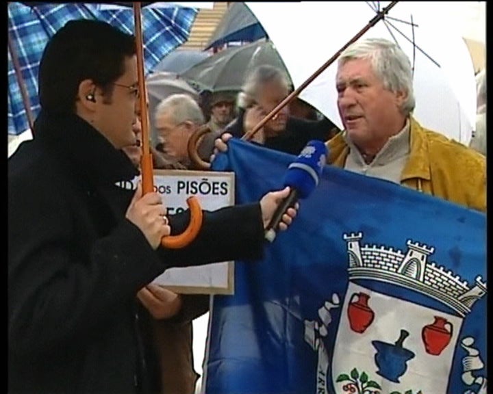 Manifestação contra a extinção de freguesias