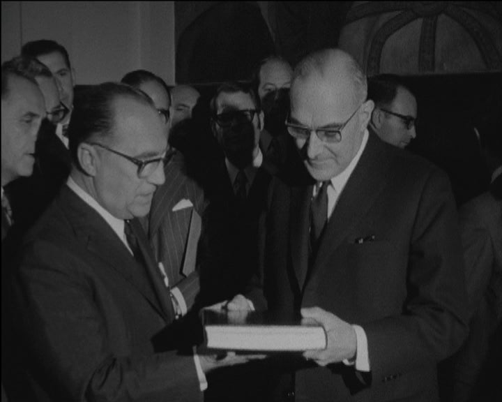 Marcelo Caetano recebe participantes do 2º Colóquio Nacional de Municípios