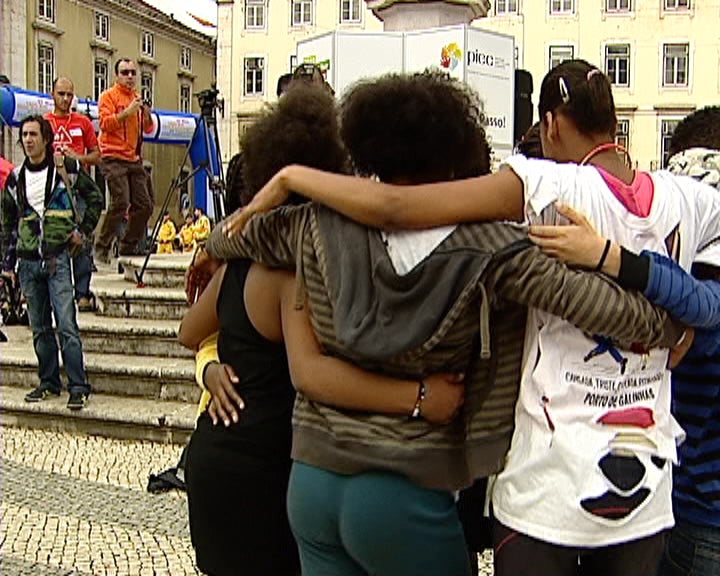 Estafeta nacional contra a pobreza