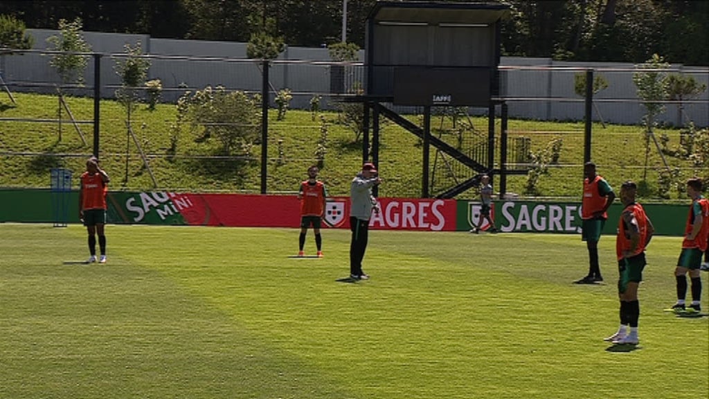 Futebol: treino da Seleção Nacional