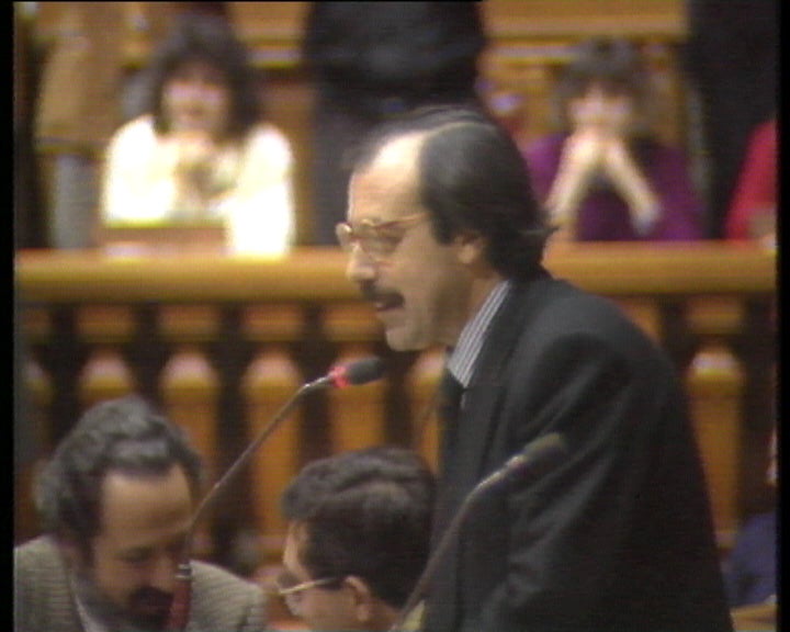 Abertura da televisão à iniciativa privada