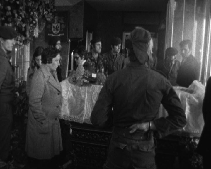 Velório do soldado morto a 11 de Março