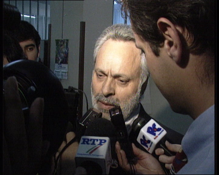 Valentim Loureiro paga a dívida do FC Porto