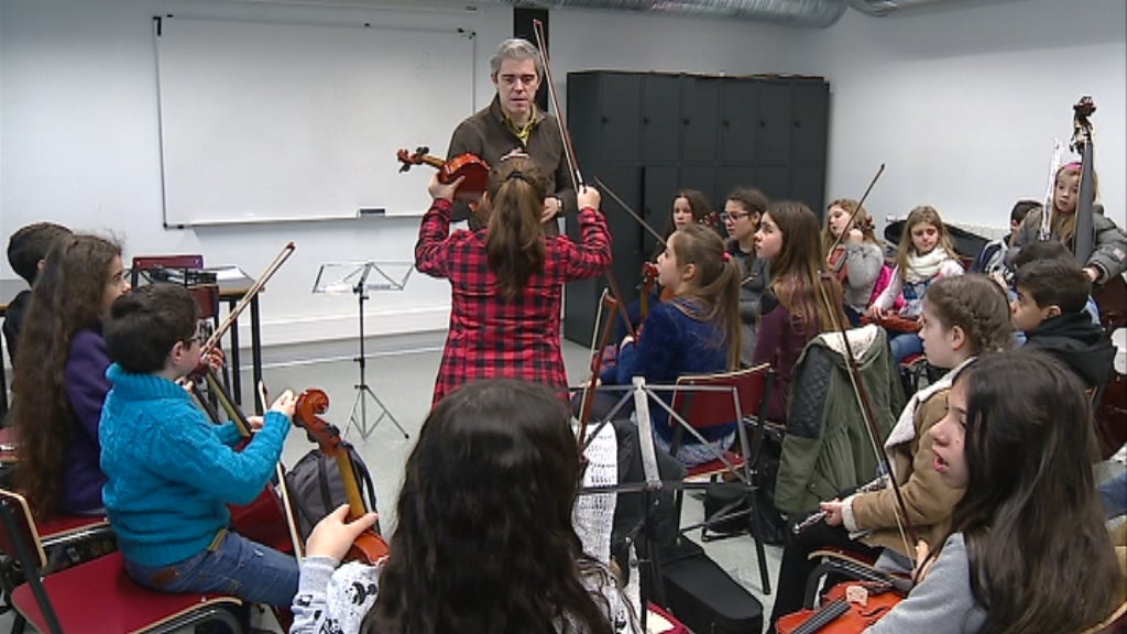 Música nas escolas do Cerco