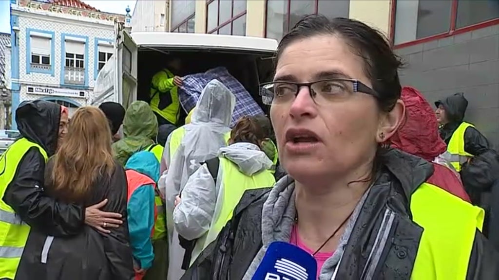 Peregrinos rumam a Fátima