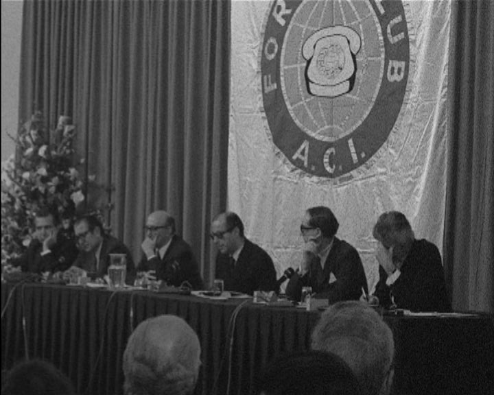 Debate sobre a Economia