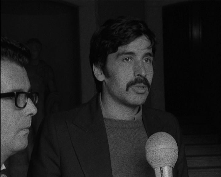 Reunião da Junta de Salvação Nacional com trabalhadores