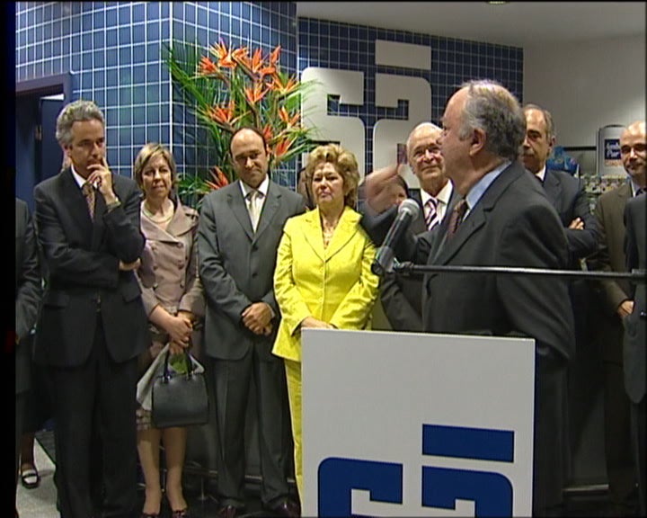 Inauguração do Supermercado Sá em Lisboa