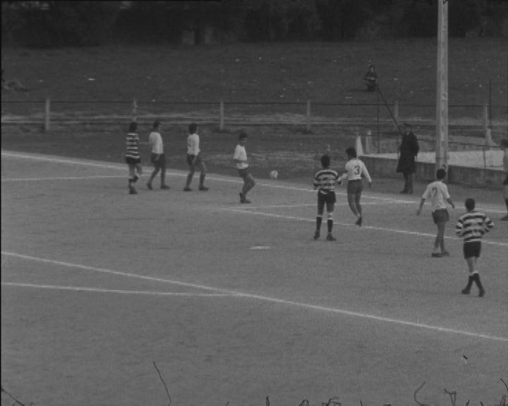 Futebol: Famalicão vs Ovarense