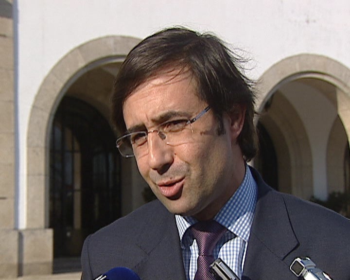 Governador civil de Aveiro alvo de buscas