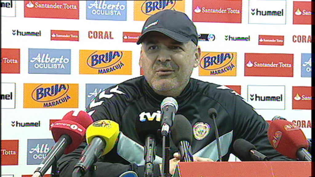 Futebol: Treino Clube Desportivo Nacional