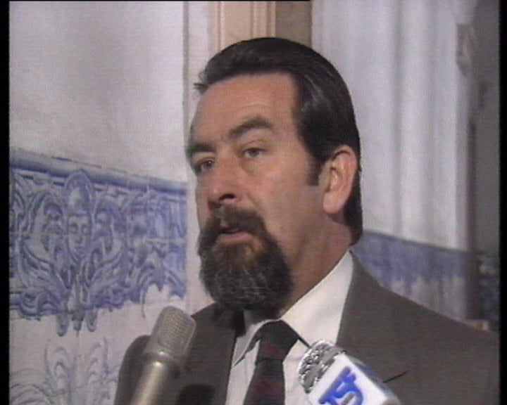 João de Deus Pinheiro convoca embaixadores