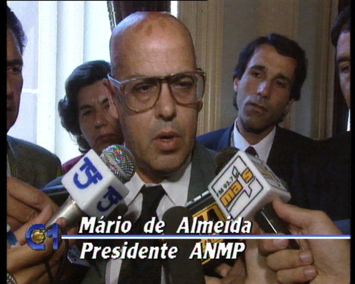 Corte de orçamento para autarquias locais