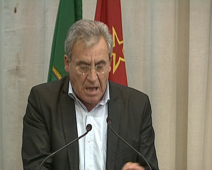 Jerónimo de Sousa com imigrantes