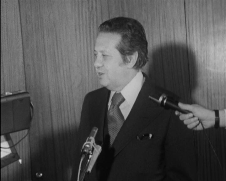 Partida de Mário Soares para Estrasburgo