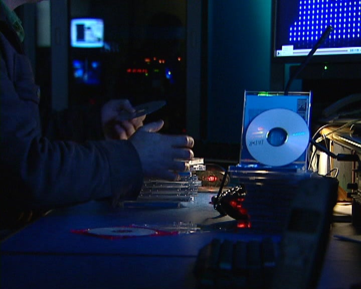 Luís Figo já foi ouvido pelo Ministério Público