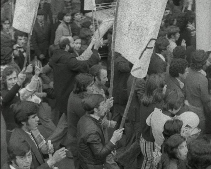 Manifestação de apoio ao 25 de Abril 1974 em Viseu