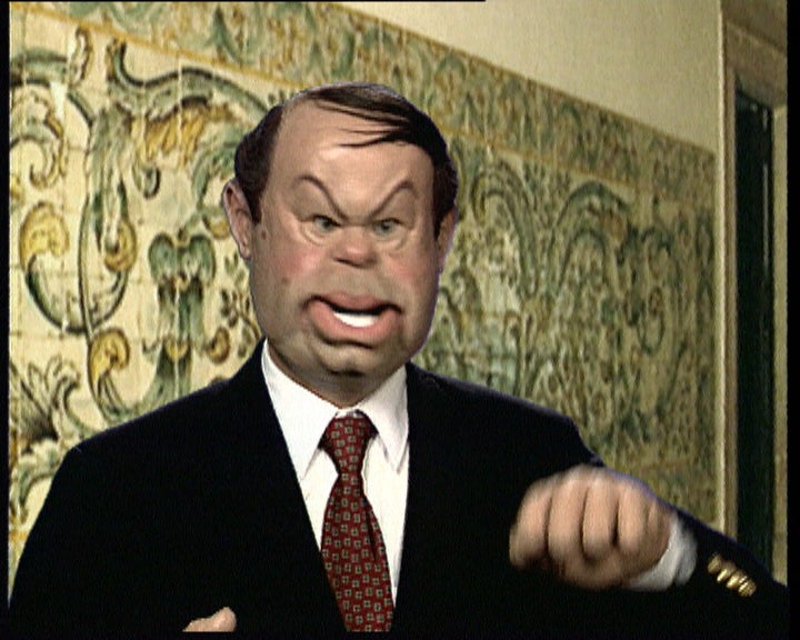 Adalberto João Contente com a Revisão Constitucional