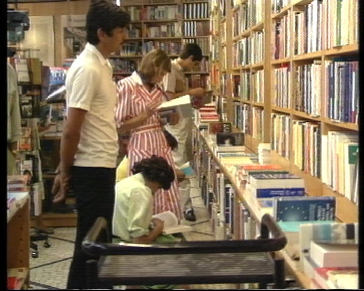 Polémica em torno dos livros escolares