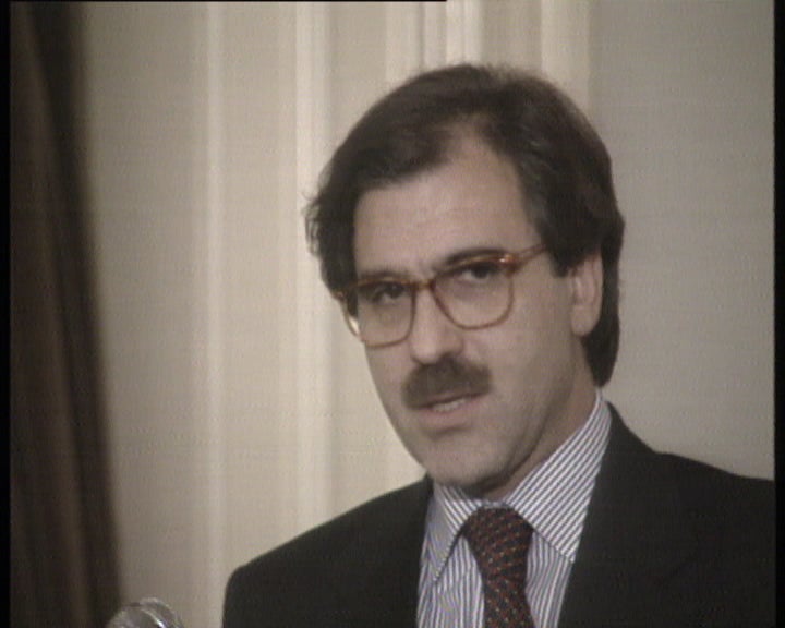 Demissão do diretor do SIS