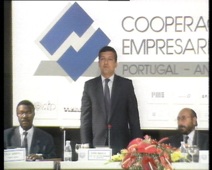 Cooperação empresarial entre Portugal e Angola