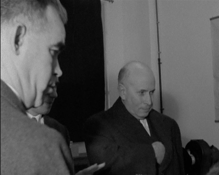 Visita de Américo Tomás ao Laboratório Nacional de Engenharia Civil