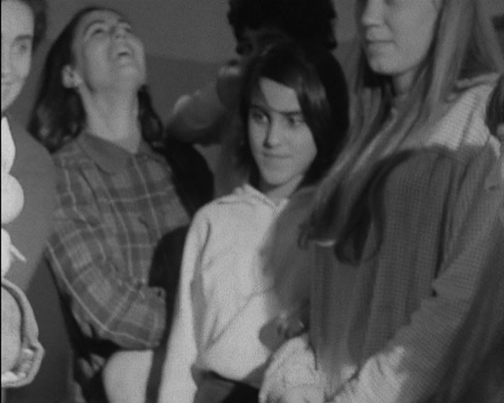 Espetáculo de fantoches no Hospital Júlio de Matos