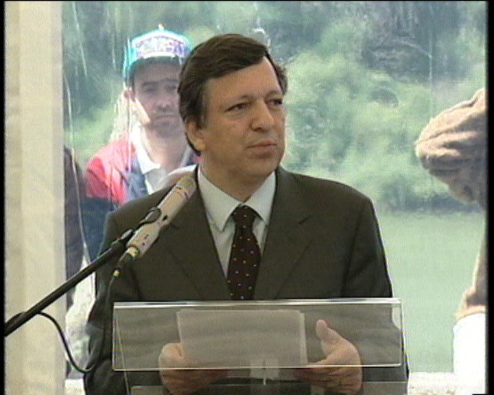 Nova Ponte Hintze Ribeiro