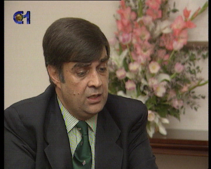 Telefones celulares à venda