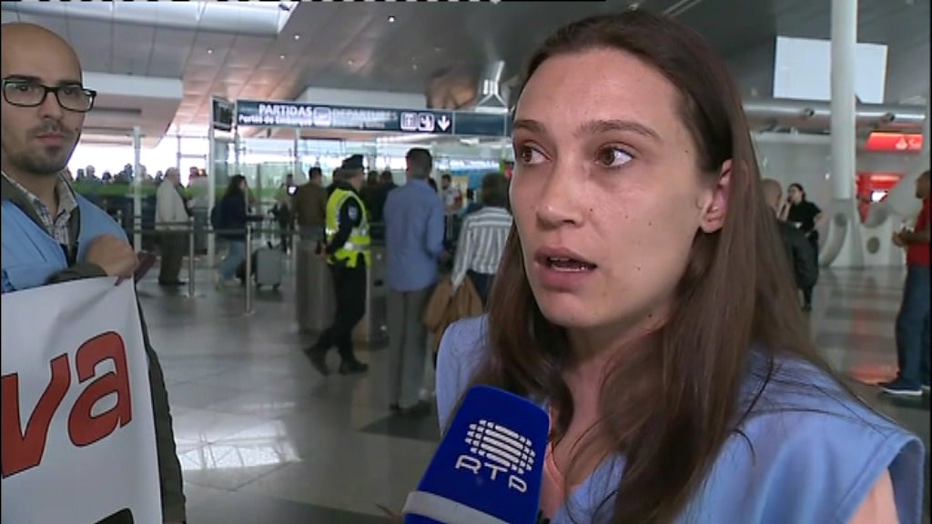 Concentração de trabalhadores de segurança