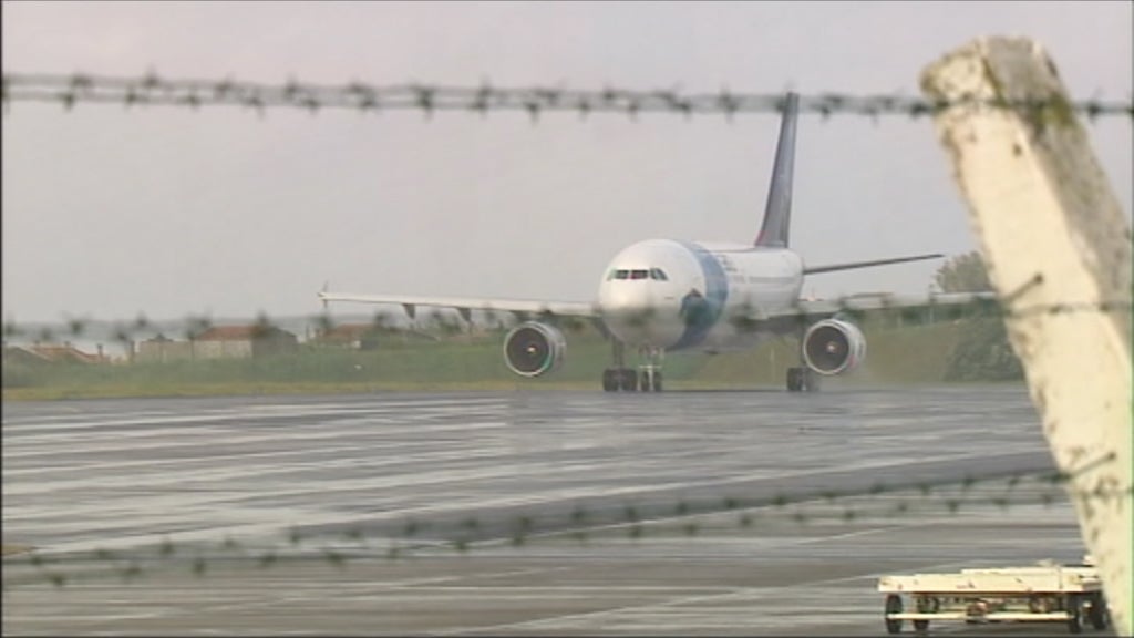 Reação da SATA aos cancelamentos de aviões na Ilha das Flores
