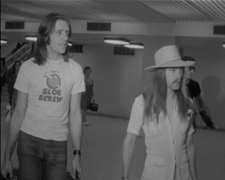 Chegada do grupo musical Vinigar Joe