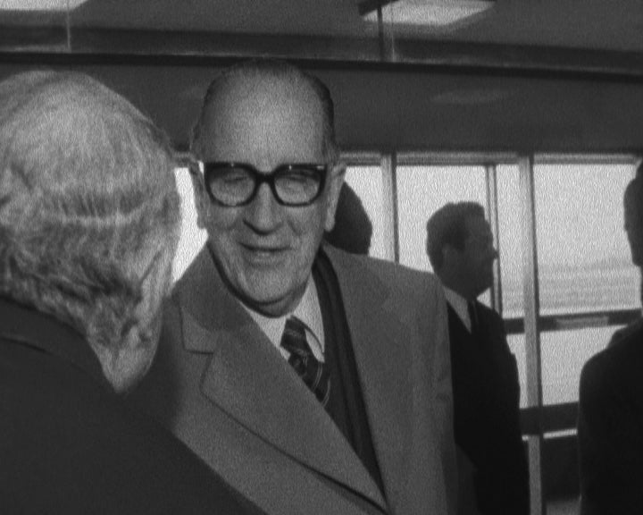 Chegada de Azeredo Perdigão a Lisboa