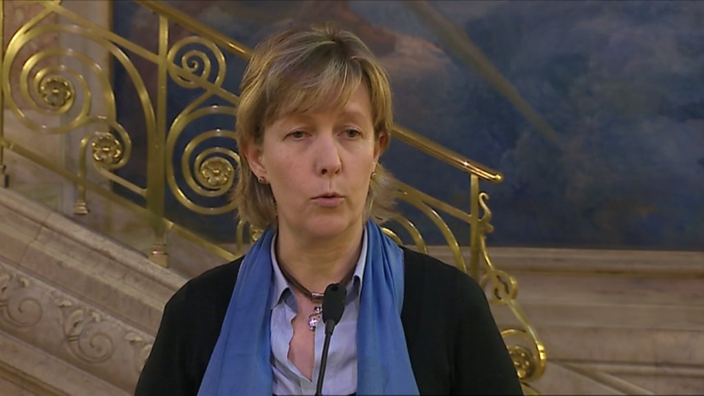 Buraco nas contas públicas e críticas ao Governo