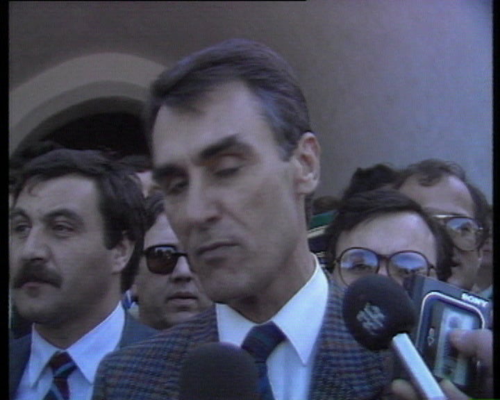 Cavaco Silva reage à expulsão de José Marcelino da Silva Pereira