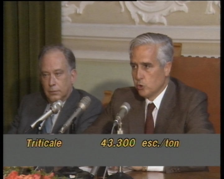 Conferência de imprensa de Álvaro Barreto