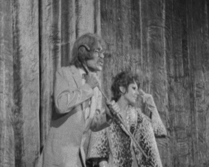 Estreia da revista “Pr´à Frente Brasil”