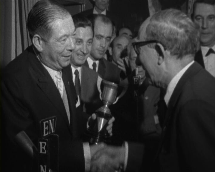 Governador Civil de Lisboa visita o Bairro da Mouraria