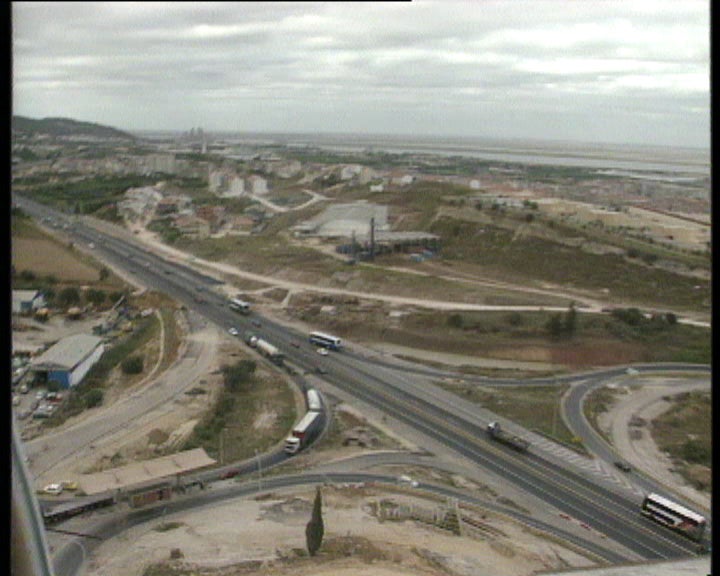 Trânsito normalizado no acesso a Lisboa